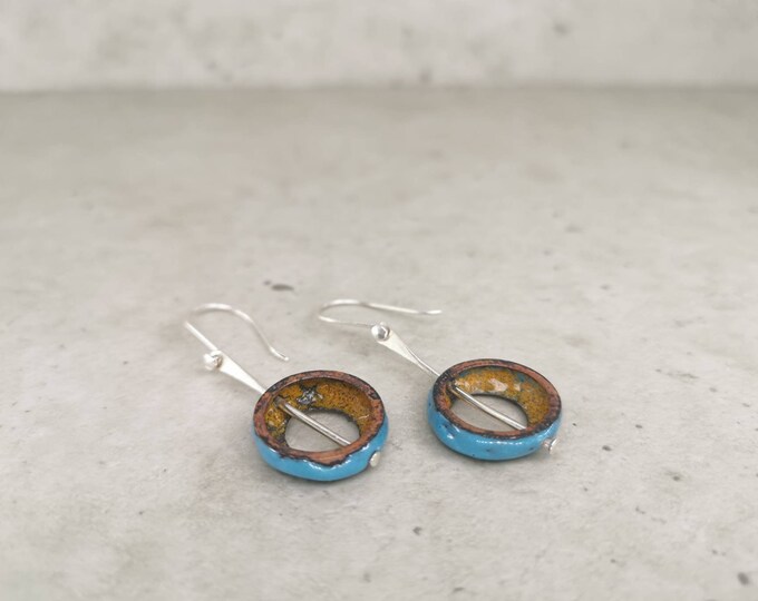 Giros / Enameled earrings