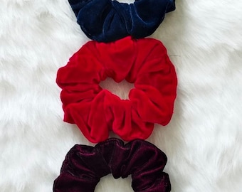 Juego de 3 coleteros de terciopelo hechos a mano: coleteros para dama de honor