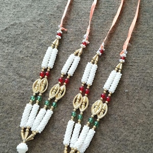 Mala For Deity| Mala For photoframe| Garland for Deity | Mala For God statue| Bead Mala for Deity Bhagwan Mala: 4 Pcs