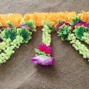 Bandarwal Flower toran Door Hangings Mandir Decor Door Hanging Toran Artificial Flower Toran Diwali Decor Traditional Door Hangings