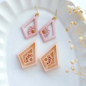 Daisy Rhombus Cutout Polymer Clay Cutter | Spring Clay Cutter | Boho Clay Cutter | Floral Clay Cutter | Clay Earring Cutter