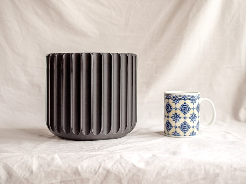 Fluted Pots 3D Printed Black Pots image 1