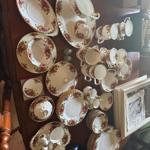 Royal Albert Old Country Roses Set