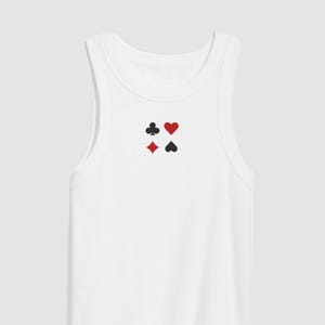Camiseta sin mangas con bordado de cuentas y trajes de cartas