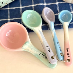 Ceramic Measuring Spoons, Measuring Spoon Set, Measuring Cups, Baking, Cute Ceramics, kitchen Decor, Vintage, Housewarming Gift