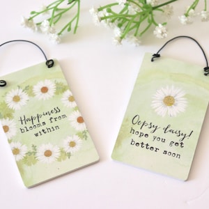 La felicidad florece dentro de la placa signo colgante de pared mantener signo de sake regalo para ella