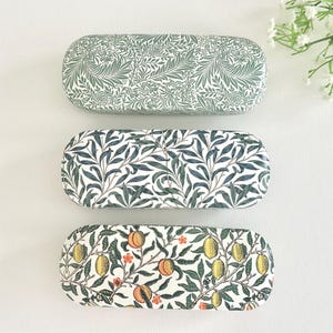 Glasses Case, Hard Glasses Case, Reading Glasses case, Glasses Holder, Spectacles Case, Sunglasses Case, Reading Glasses, Gift For Her