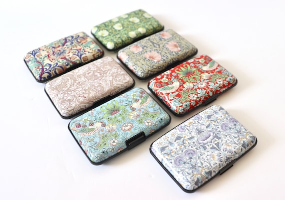 Hard case credit card holder sale