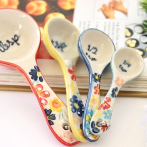 Ceramic Measuring Spoons, Measuring Spoon Set, Measuring Cups, Baking, Cute Ceramics, kitchen Decor, Vintage, Housewarming Gift