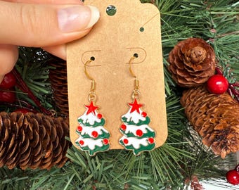 Snowy Christmas tree earrings