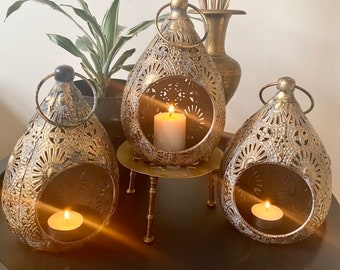 2 x Christmas Tea Light Holder lanternes