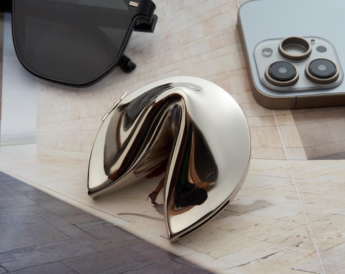 Personalized Silver Fortune Cookie Paperweight – Customizable Message & Engraving, Desk Decor