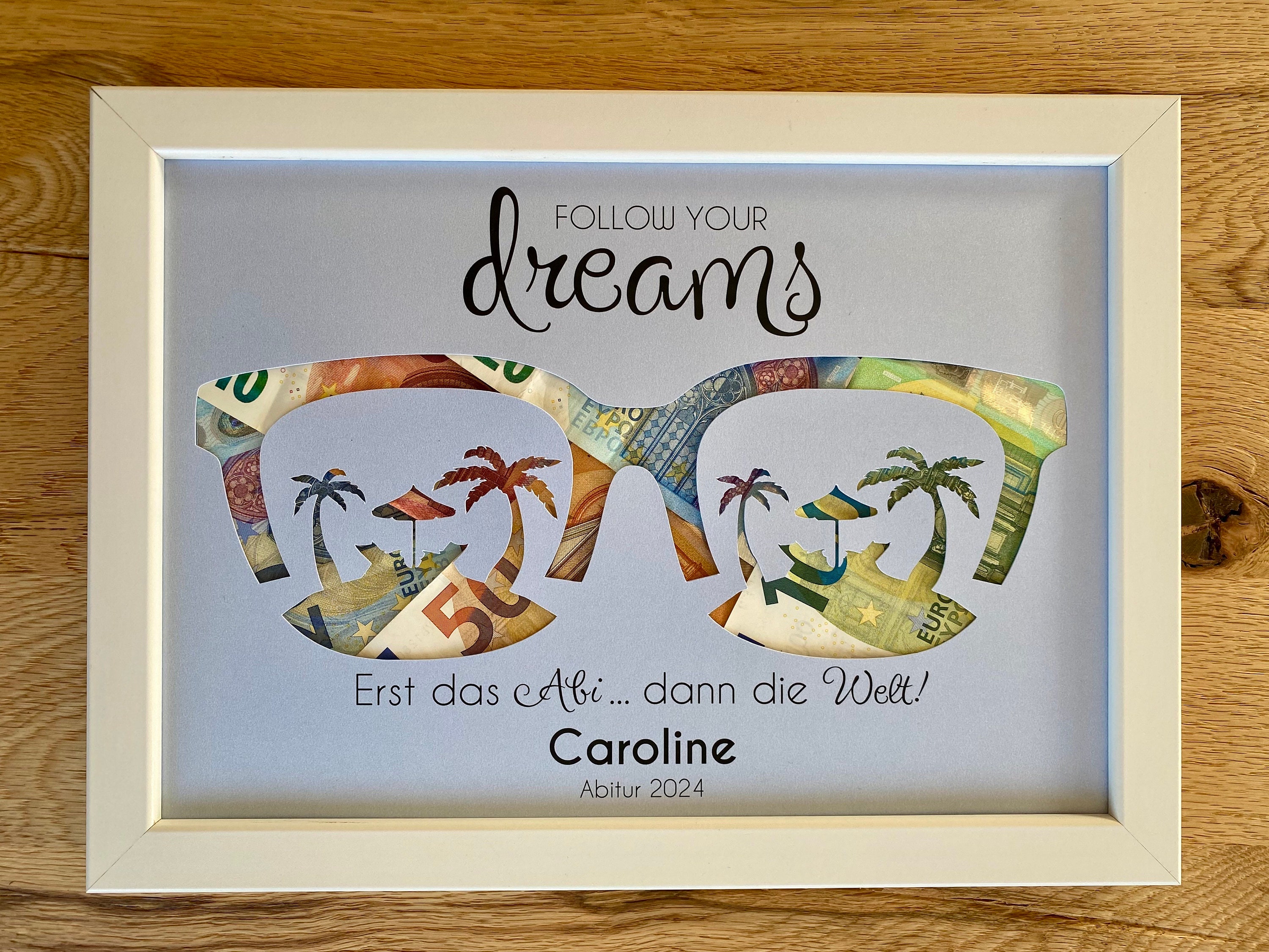 Personalisiertes Geldgeschenk „Sonnenbrille Abitur“ optional mit weißem Rahmen 21x30 cm