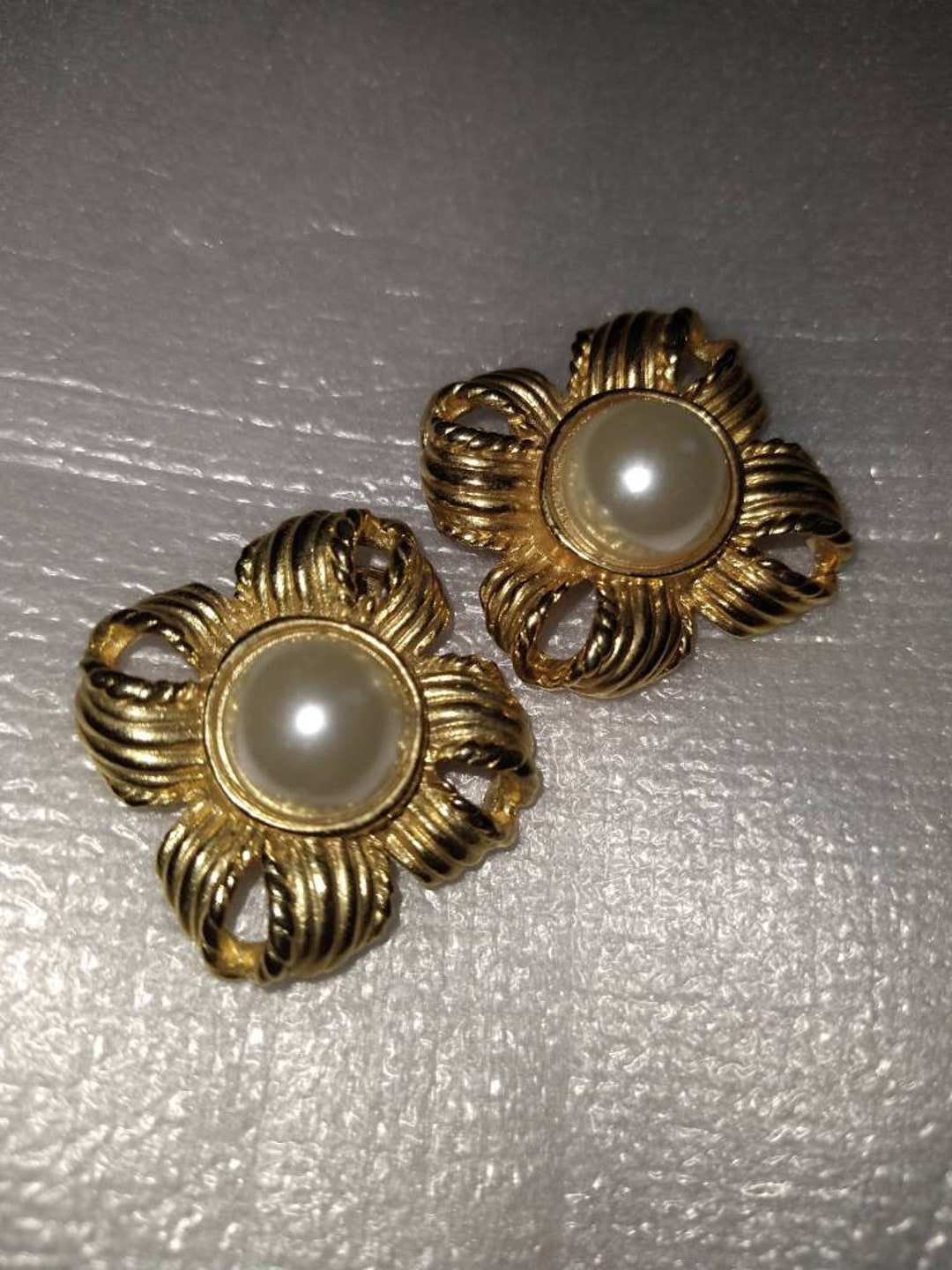 Bluette France Gold Tone 'pearl' Centered Shoe Clips - Etsy