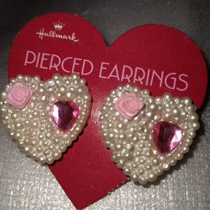 Hallmark &#39;Pearl&#39; & Pink Heart with Pink Rose Stud Earrings