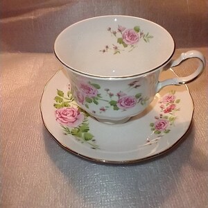 Avon 1974 Pink Roses Bone China Cup & Saucer- Made in England