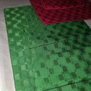 Vintage Red/Green Checkered Print Placemats & Matching Napkins