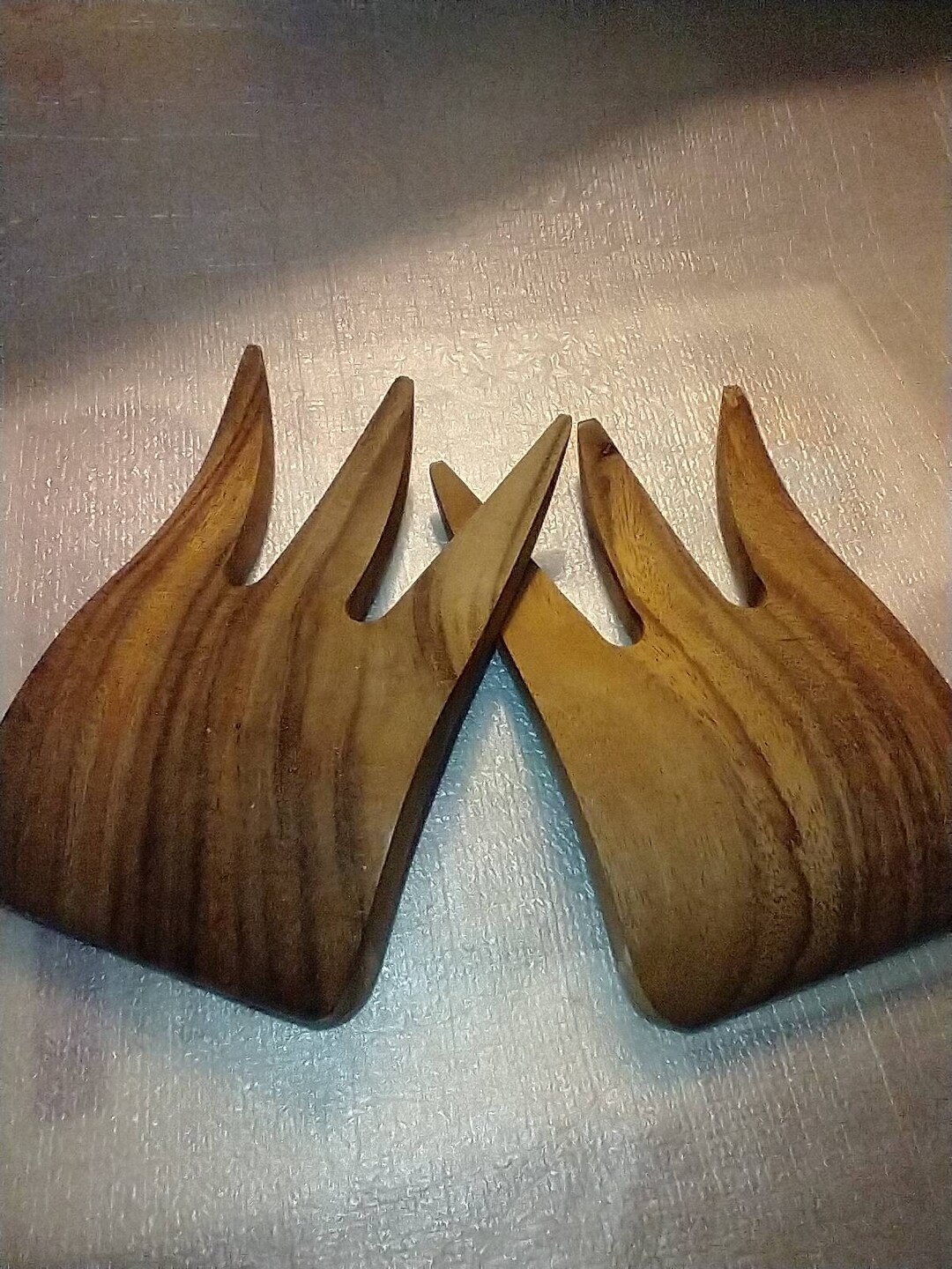 Ironwood Gourmet 28152 Bear Claw Kodiak Salad Servers Acacia Wood - View #13