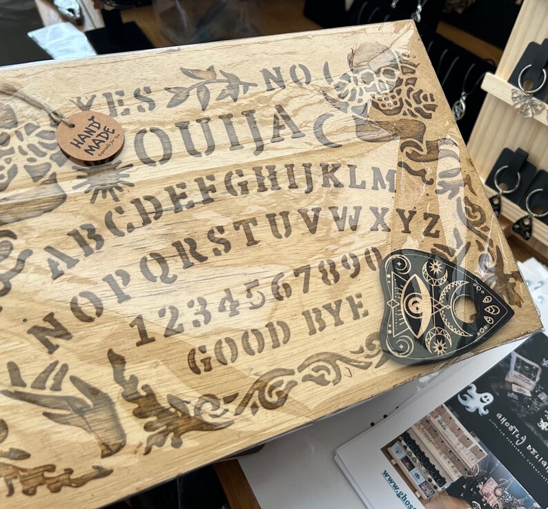 Tavola Ouija Laminata Bizzarra + Planchette | Foglio Per Sedute Spiritiche E Magia