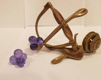 Star Wars, Episode 1: The Phantom Menace Gungan Energy Catapult Accessory Set with Lights.