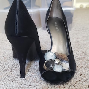 Size 8.5 black velvet-like open-toe with jewels, Nine West pump