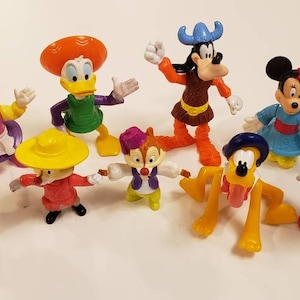 Figurki Disney EPCOT z lat 90. XX wieku z serii Myszka Miki i Przyjaciele