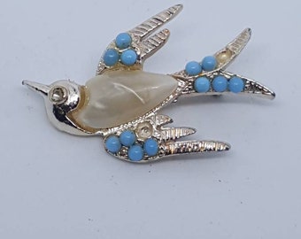 Brooch, pin, bird, bird brooch, vintage, vintage brooch, collectible, brooches, vintage brooches, birds, blue bird, pins, vintage pin, retro
