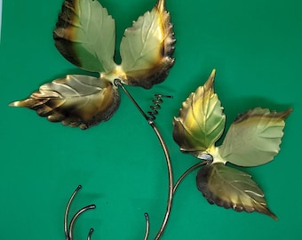 Vintage, wall decor, brass, leaf leaves, leaf wall hanging, brass wall hanging, home interior design, leaves vine hanging, home decor, walls