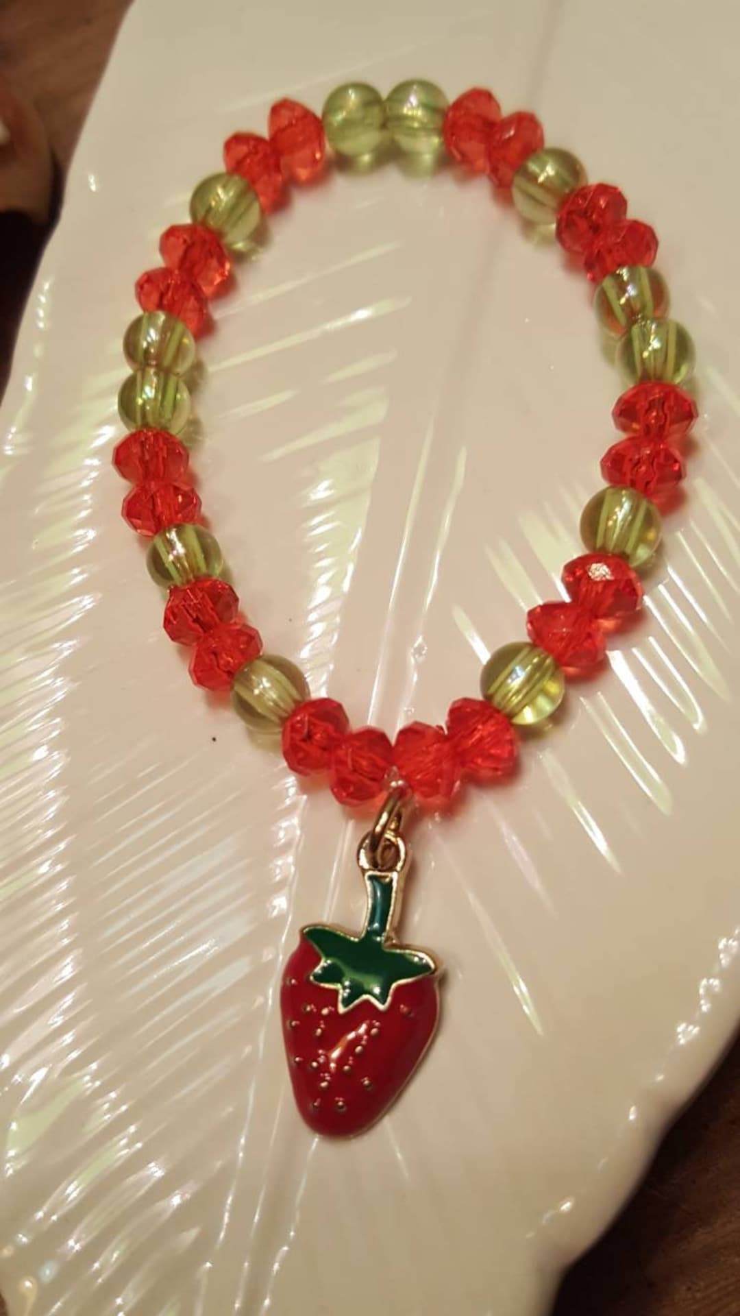 Bracelet - Mini flat chain Strawberry marble main image 1