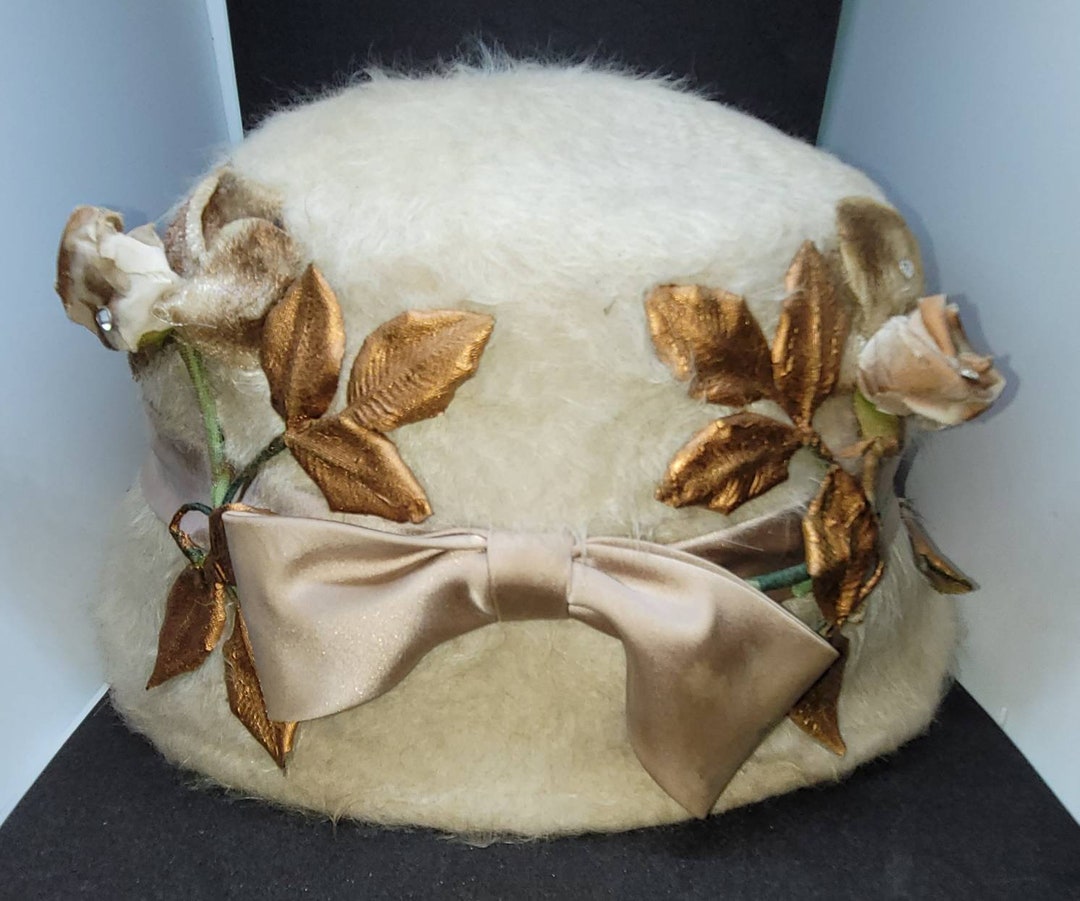 Desi of New York Wool Felt Bucket Hat, Floral Fascinator Hat  display picture 2