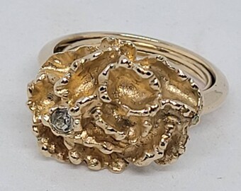 Vintage Avon Flower blaze ring, goldtone rings, rings, ring, avon, vintage avon, vintage rings, statement ring, flower ring, nugget rings