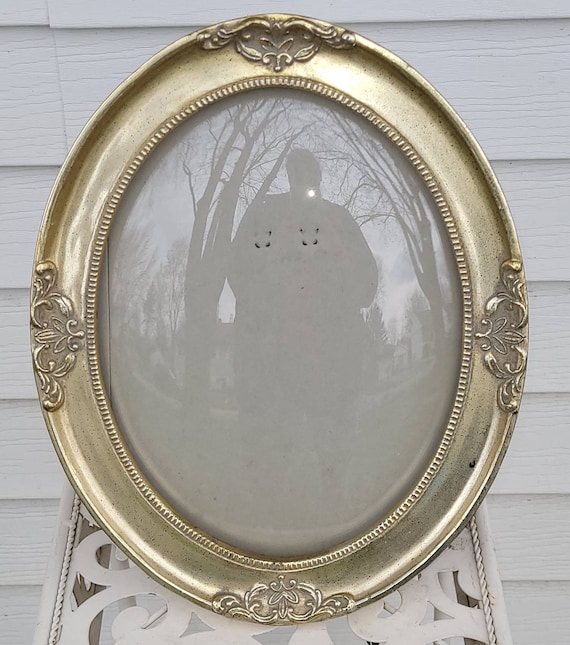 Vintage Convex Glass Oval Guilded Wood Tabletop Frame