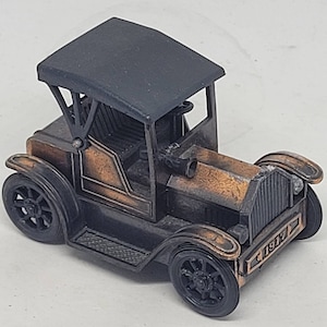 Vintage 1970s cast antique model T car pencil sharpener, office supplies, pencil sharpeners, desk supplies, office accessories, sharpeners