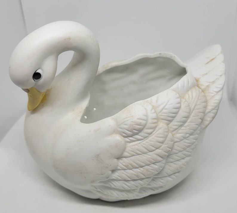 Vintage 1970s Homco 1402 Home Interior Porcelain Swan Planter Figurine