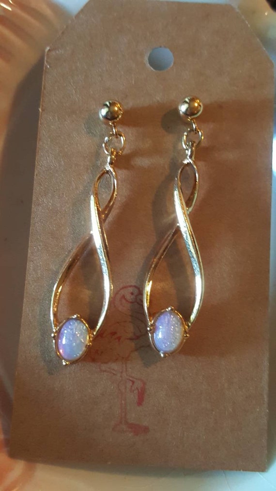 Vintage fashion earrings Gem