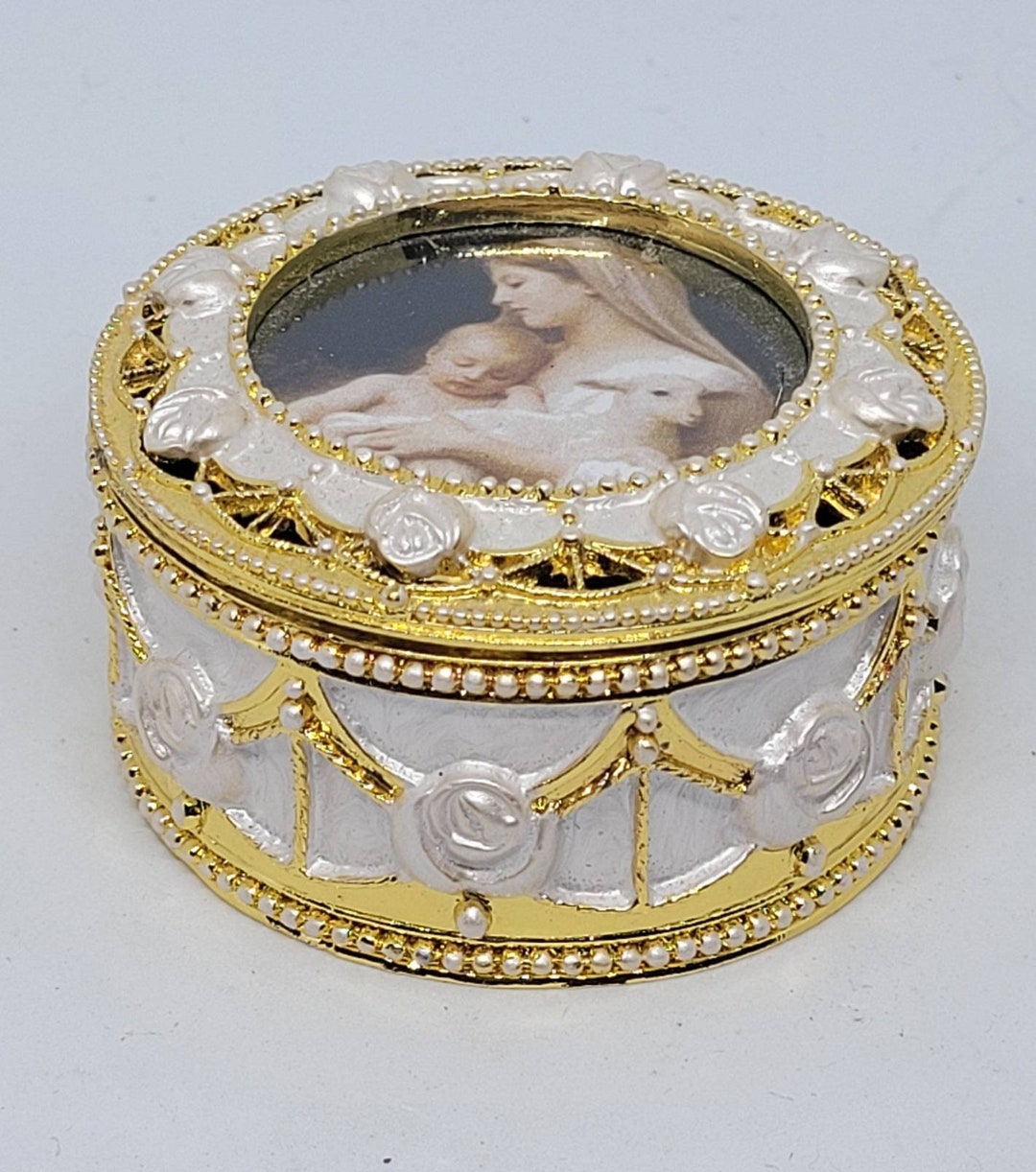 Vintage Madonna Child Rosary Gold Metal Jewelry Box, Vintage