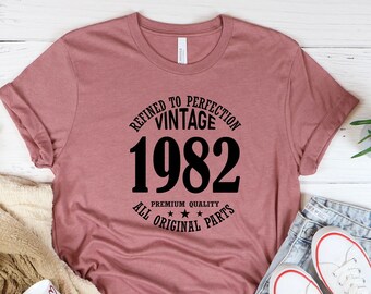 1982 Vintage Birthday Shirt: Retro 40th Gift Tee
