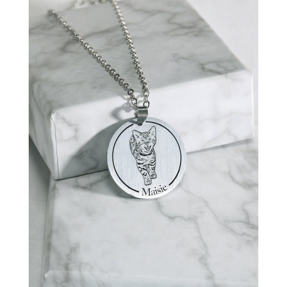 25mm Sterling Silver/Titanium Custom Pet Portrait Necklace,Pet Memorial Necklace,Engraved Cat Dog Photo Necklace,Picture Round Necklace