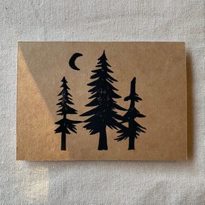 Ensemble de cartes à imprimé lino, forêt des fêtes : lot de 4