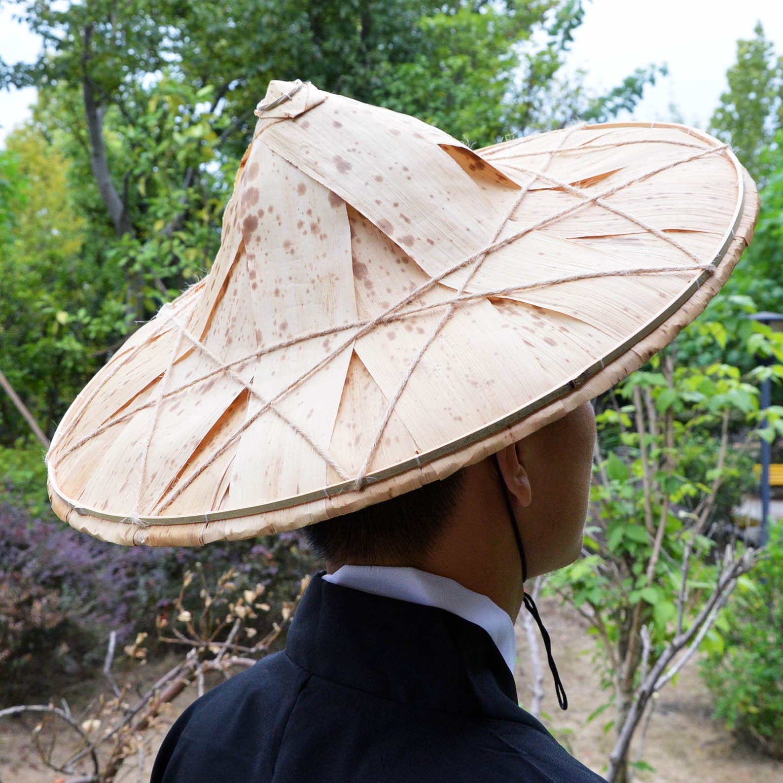 Mid 20th-Century Chinese Split Bamboo & Plaited Leaf Dǒulì (斗笠) Aka Conical  Hats - a Pair