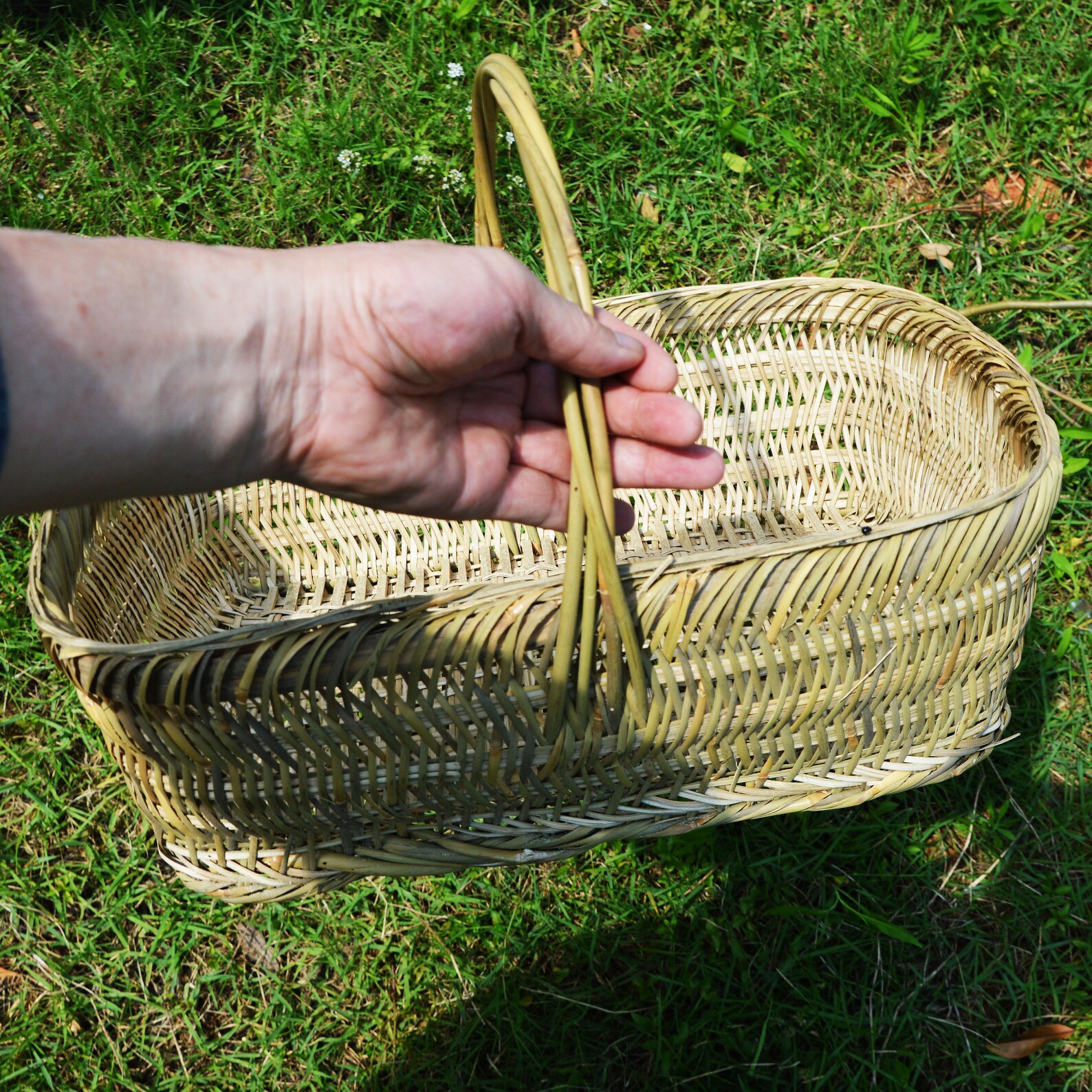 HandWoven Bamboo Basket With Handles Picnic Basket Natural Etsy