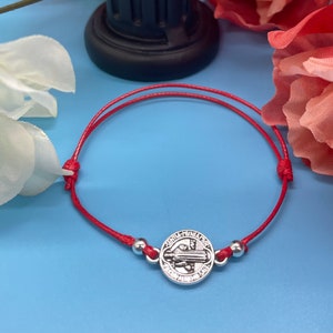 Saint Benedict&#39;s Medal Bracelet in Adjustable red string, Pulcera de San Benito.