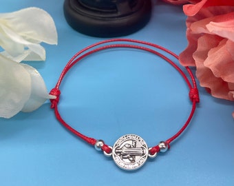 Saint Benedict&#39;s Medal Bracelet in Adjustable red string, Pulcera de San Benito.