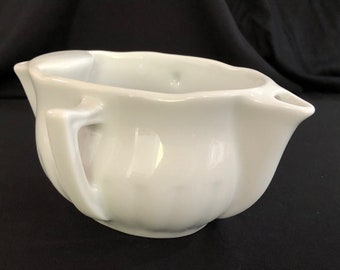 Pillivuyt Gravy Boat, Fat Separator, Sauce Boat, French White Porcelain, Made In France