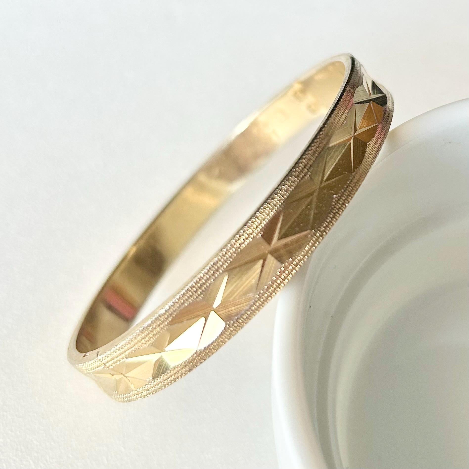 Vintage 1960s Etched Hinged Bangle With Textured Edge - 18 RGP - Etsy