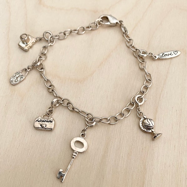 Vintage Silver Travel Charms Link Bracelet Adventure Theme 7 Inches