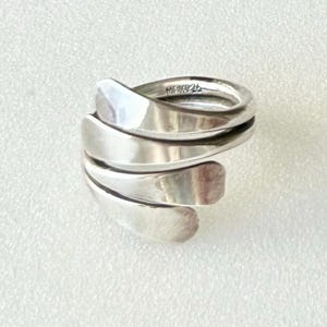 Vintage Sterling Silver Two Layers By-Pass Wrap Ring Size 6.5 Marked MEX925