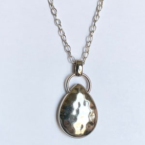 Vintage Hammered Necklace Silver Tone Shell 2 Inches Pendant on 18 Inches