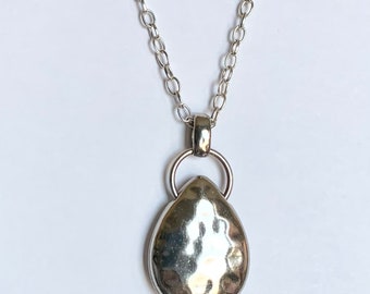 Vintage Hammered Necklace Silver Tone Shell 2 Inches Pendant on 18 Inches