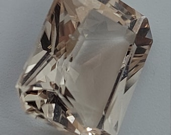 Huge morganite gemstone - faceted natural Beryl 11.45 CTS - rectangle shape 15 x 13 mm - loose transparent stone for jewelry making